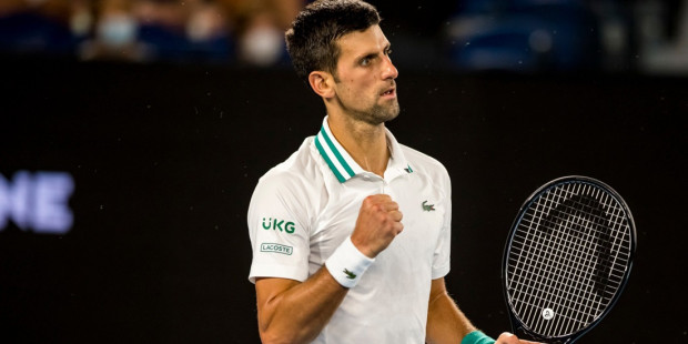 Novak Djokovic faces a 4-5 sets match against Berrettini