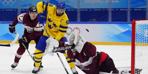 Lucas Wallmark keeps being the best forward of Sweden at the 2022 Olympics